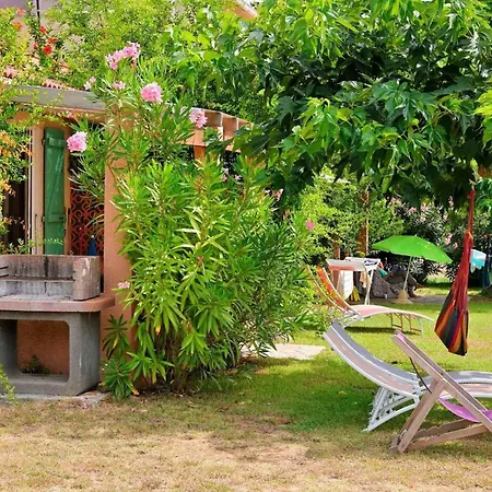 Casa vacanze Maison De 2 A A 100 M De La Plage Avec Terrasse Et Wifi